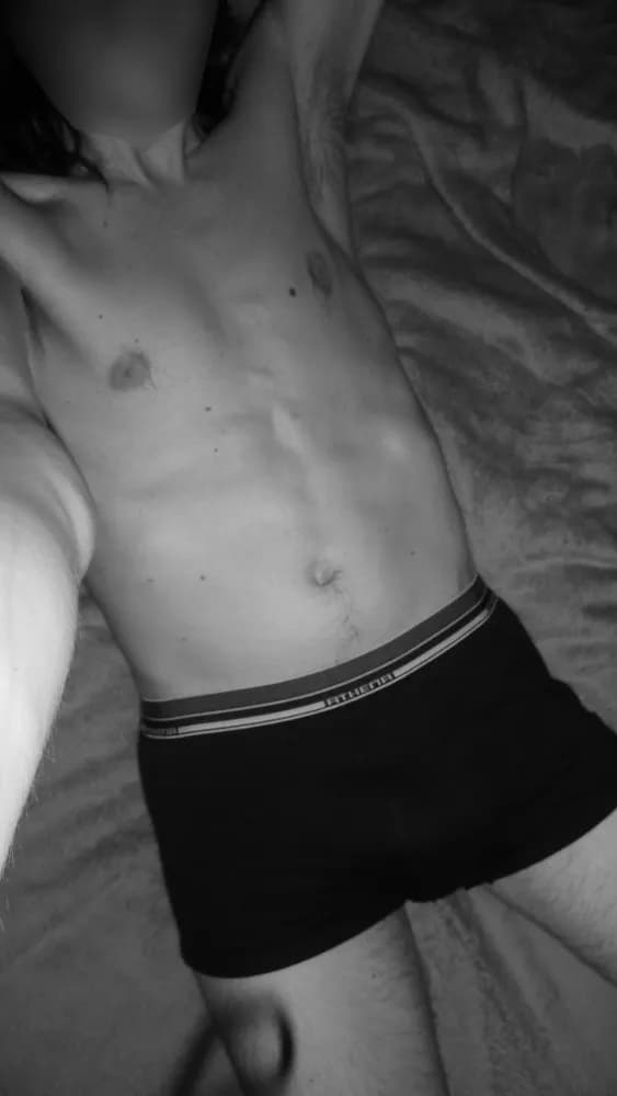 Profil de Milhan, 27 ans, Plan cul à LesRoises (Meuse)