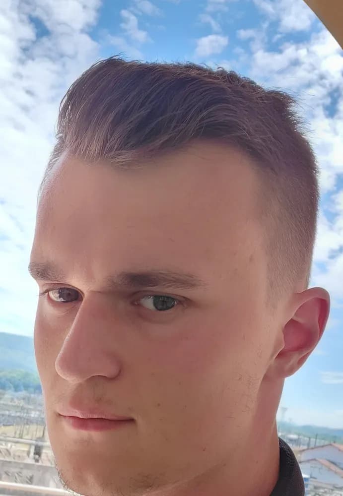 Profil de Théo, 30 ans, Plan cul à Cherves-Richemont (Charente)