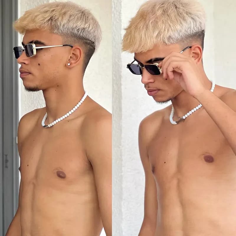 Emrys - Plan cul à Peynier Profil de Emrys, 27 ans, Plan cul à Peynier (Bouches-du-Rhône)