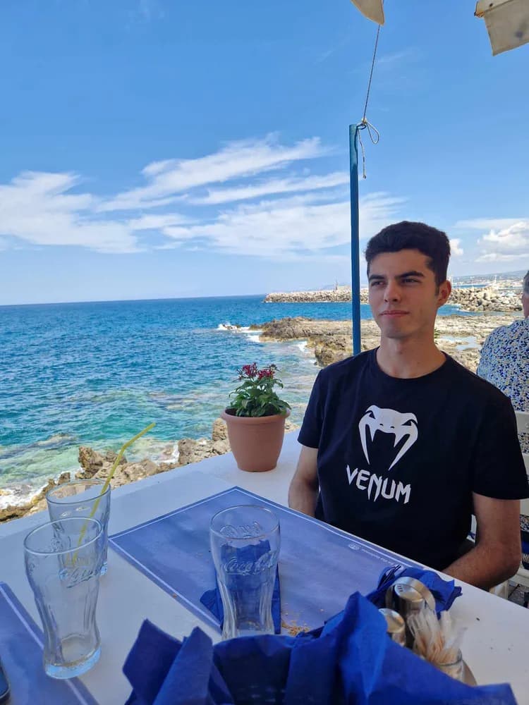 Profil de Kenzi, 24 ans, Plan cul à Delincourt (Oise)