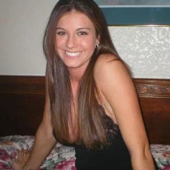 Profil de Julia, 19 ans, Plan cul à Bourdic (Gard)