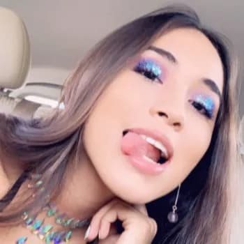 Hortense - Plan cul à Roura Profil de Hortense, 28 ans, Plan cul à Roura (Guyane)