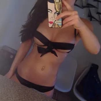 Profil de Dania, 29 ans, Plan cul à Bray (Eure)