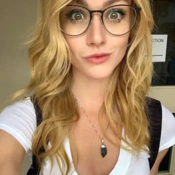 Profil de Naëlle, 20 ans, Plan cul à Neuilly (Eure)