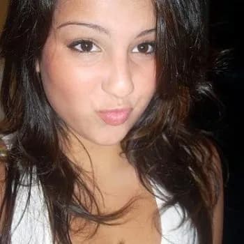 Profil de Monica, 25 ans, Plan cul à Cabrerolles (Hérault)