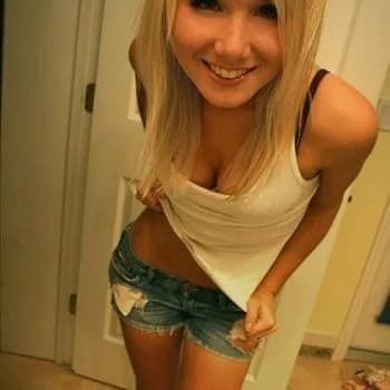 Profil de Béryl, 28 ans, Plan cul à Combret (Aveyron)