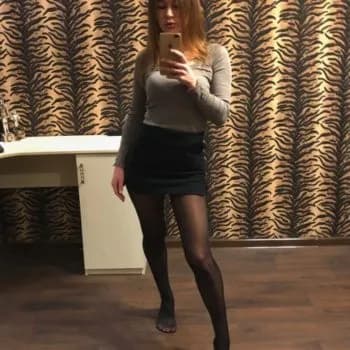 Profil de Nahla, 18 ans, Plan cul à Rouffiac (Tarn)