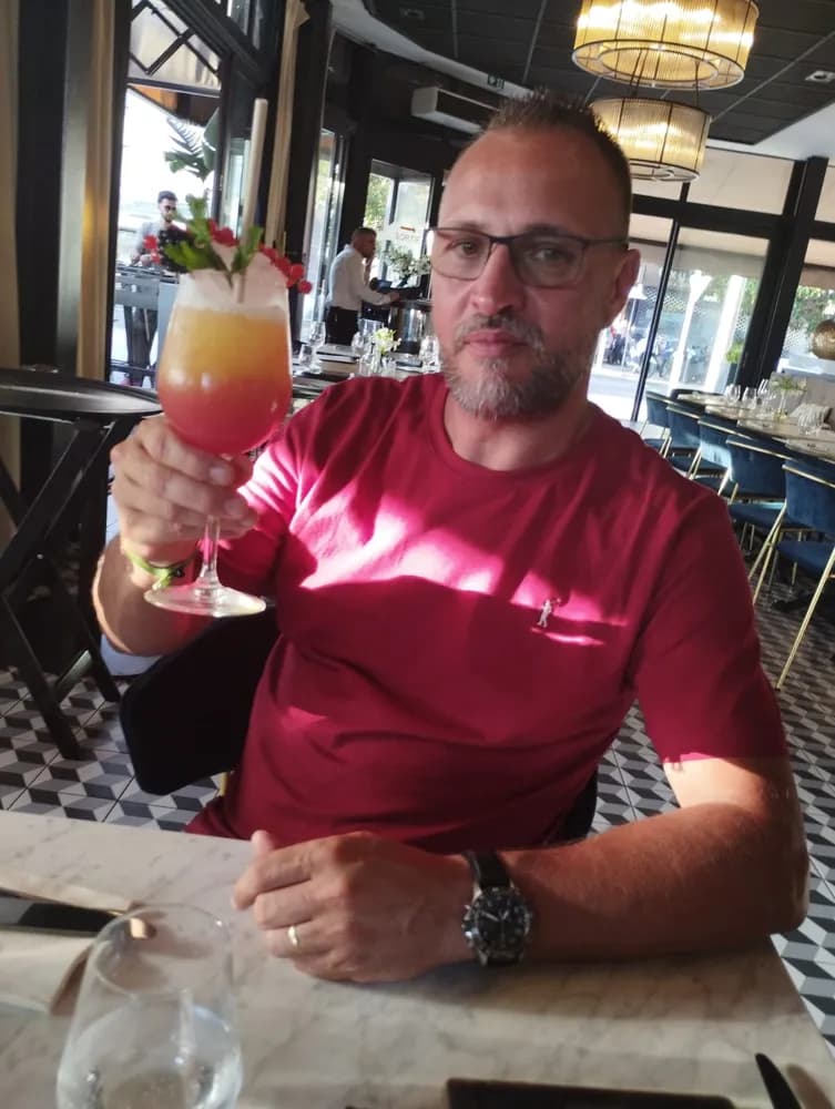 Profil de Billy, 31 ans, Plan cul à Yrouerre (Yonne)