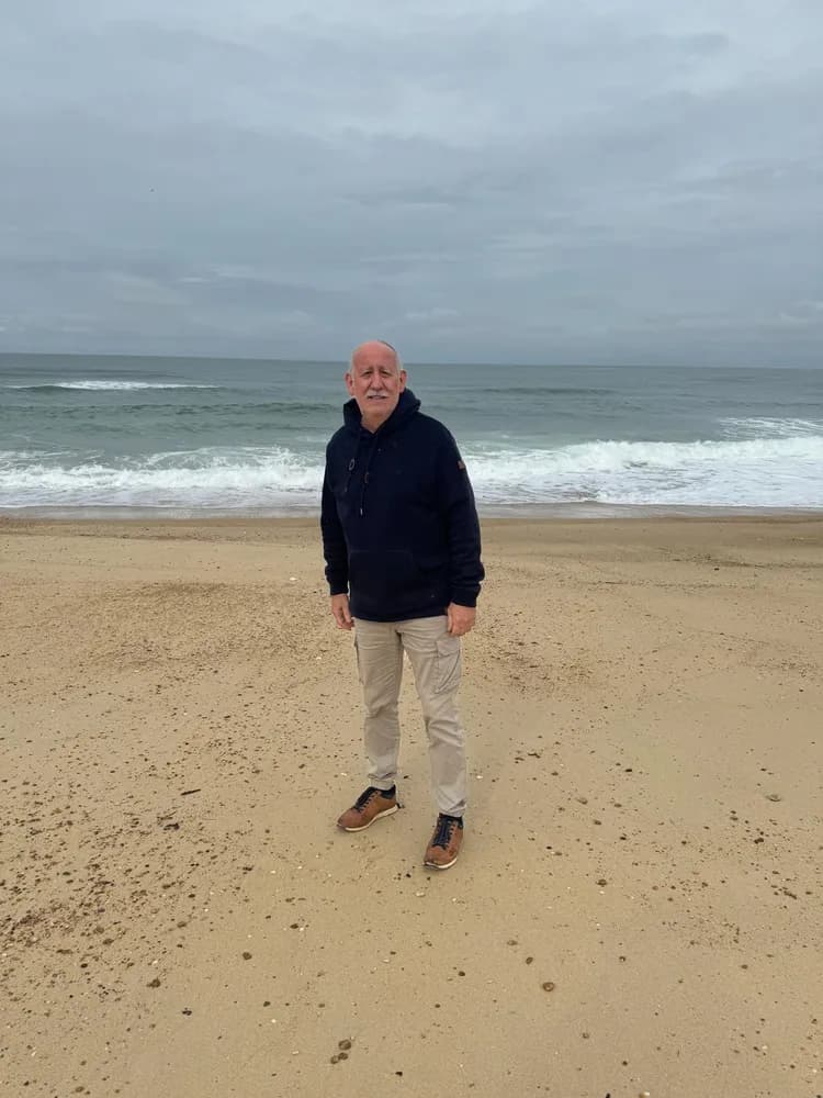 Profil de Roméo, 28 ans, Plan cul à Vioménil (Vosges)