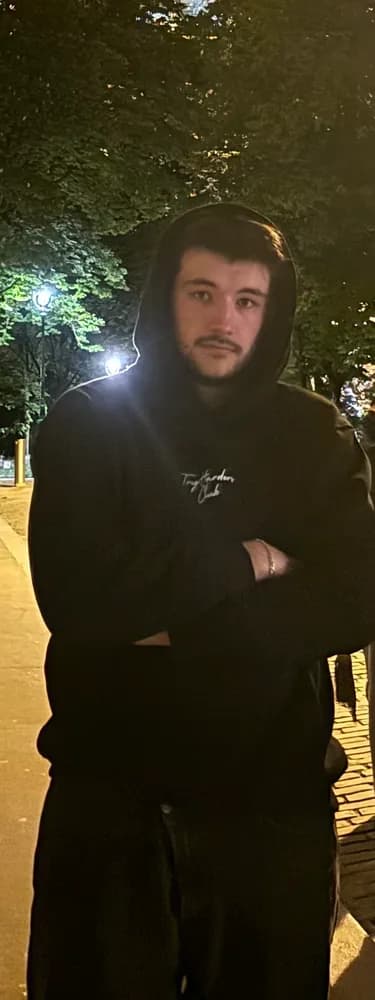 Profil de Harouna, 21 ans, Plan cul à Cologne (Gers)