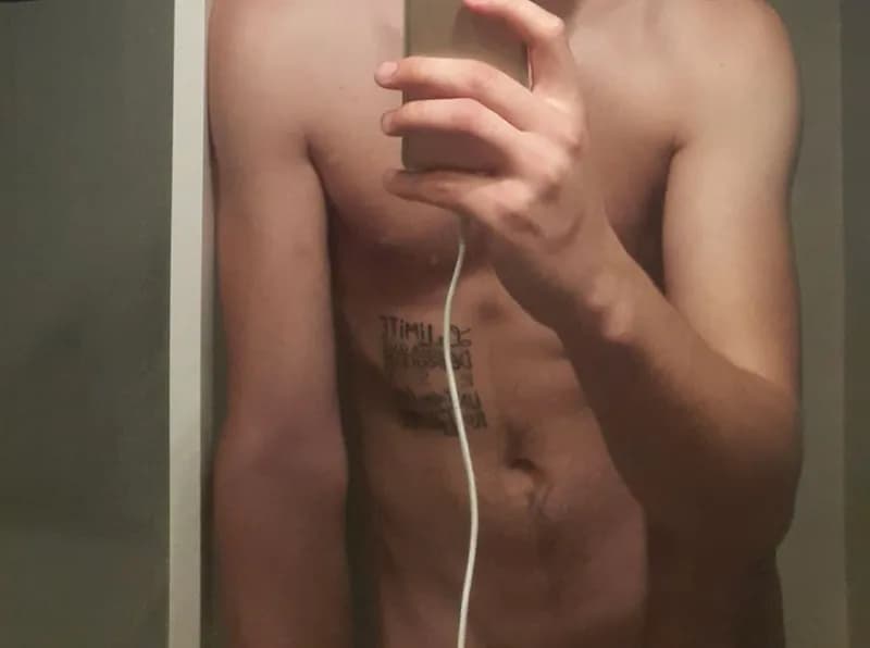 Profil de Marin, 20 ans, Plan cul à Ambernac (Charente)