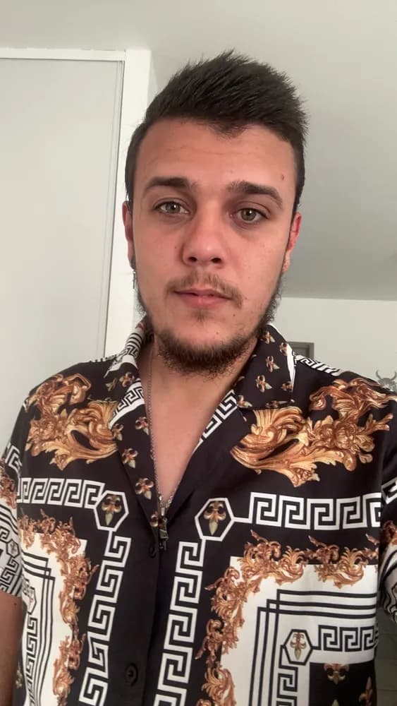 Profil de Saad, 22 ans, Plan cul à Ollières (Var)