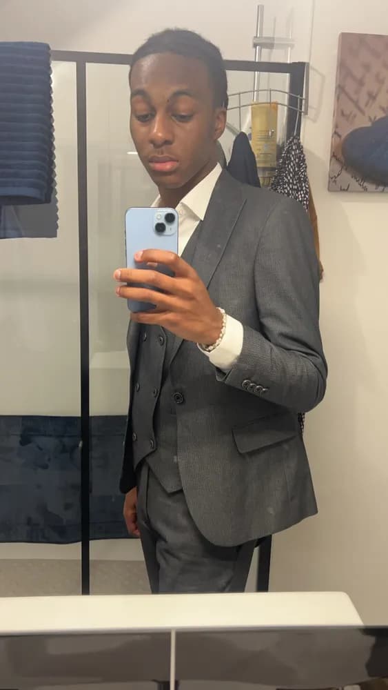 Profil de Ethann, 23 ans, Plan cul à Villevallier (Yonne)