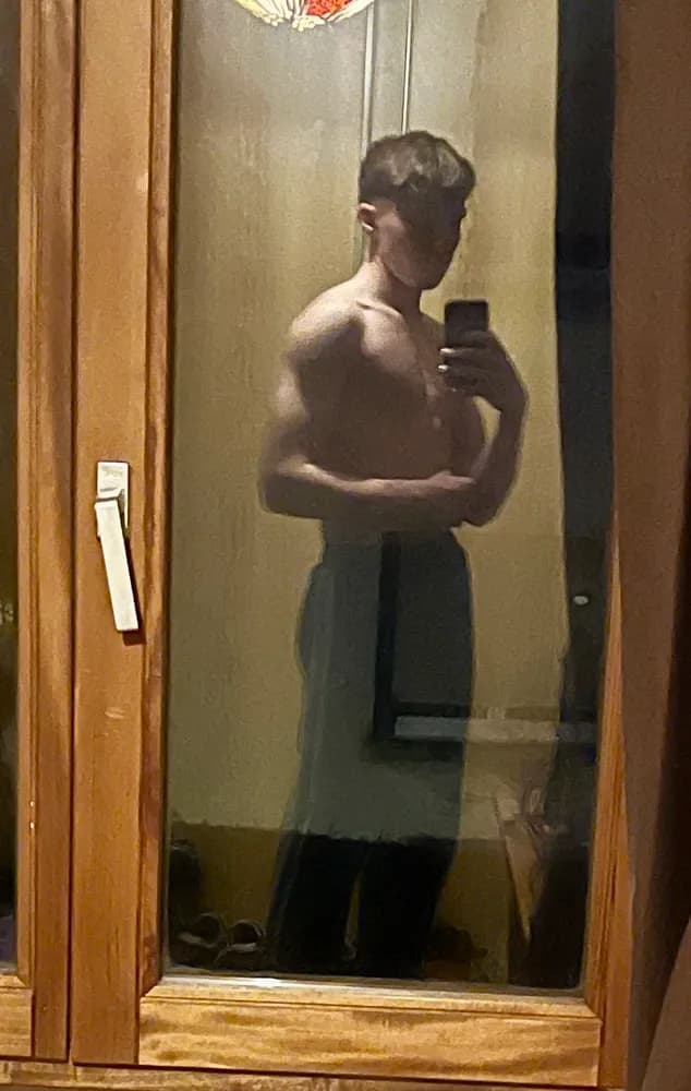 Profil de Romain, 18 ans, Plan cul à Bages (Aude)