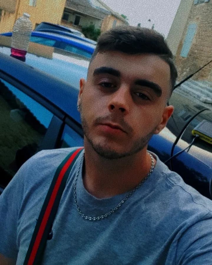 Profil de Romain, 22 ans, Plan cul à Senon (Meuse)