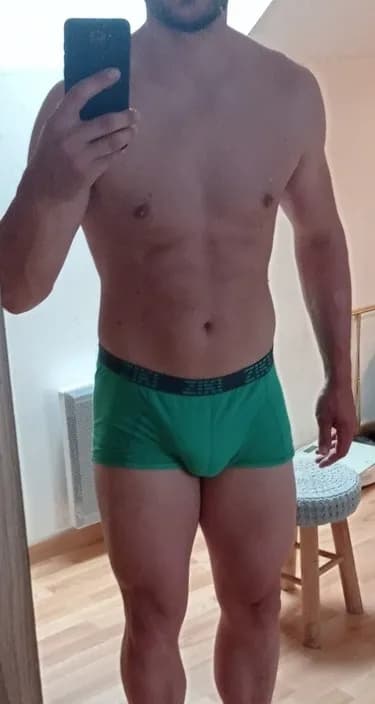 Profil de Aboubakar, 32 ans, Plan cul à Val-de-Moder (Bas-Rhin)