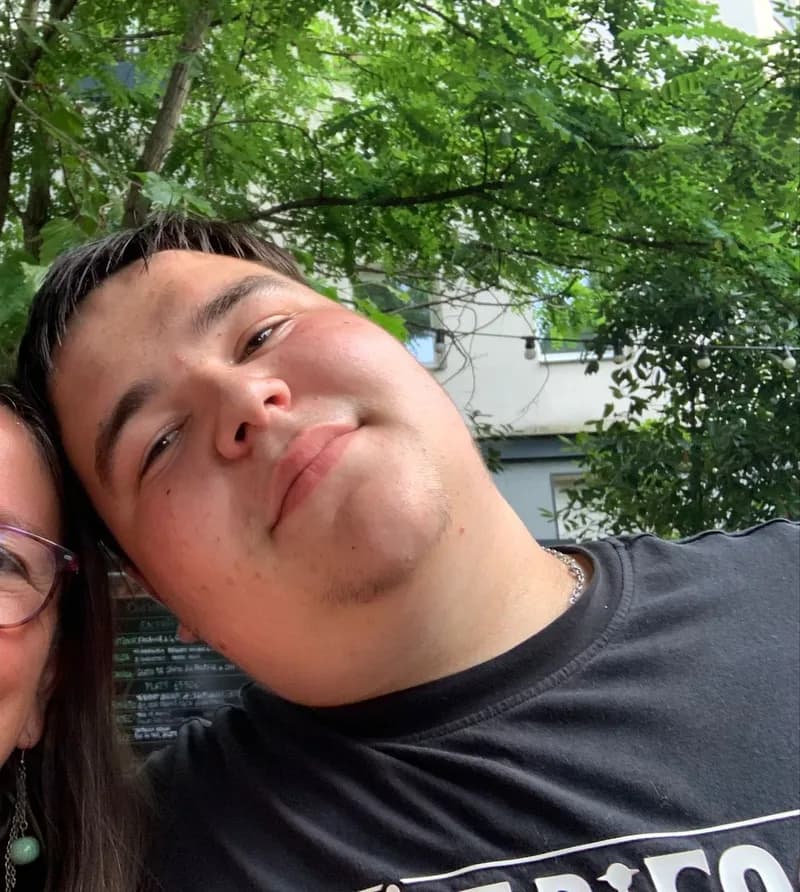 Profil de Luciano, 34 ans, Plan cul à Petosse (Vendée)