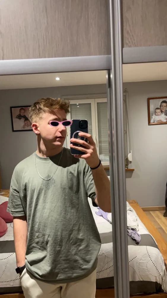 Profil de Elhadj, 23 ans, Plan cul à Belleserre (Tarn)