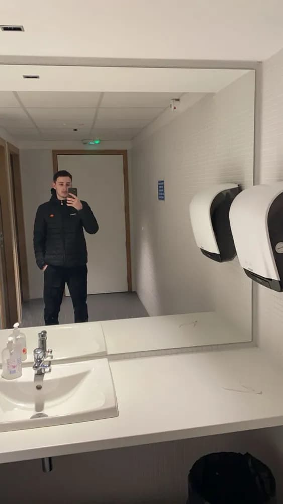 Profil de Sekou, 18 ans, Plan cul à Grandvillars (Territoire de Belfort)