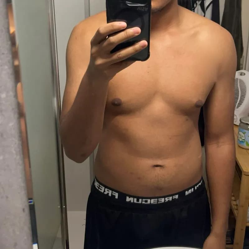 Profil de Kahil, 24 ans, Plan cul à Avesnes-en-Val (Seine-Maritime)