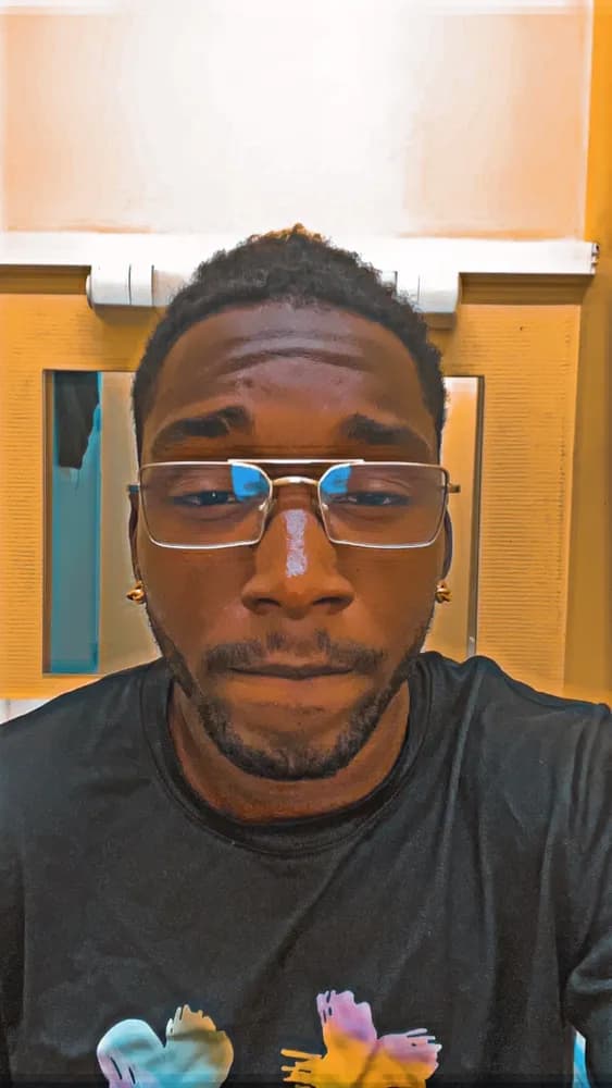 Profil de Sergio, 30 ans, Plan cul à Autrecourt-et-Pourron (Ardennes)