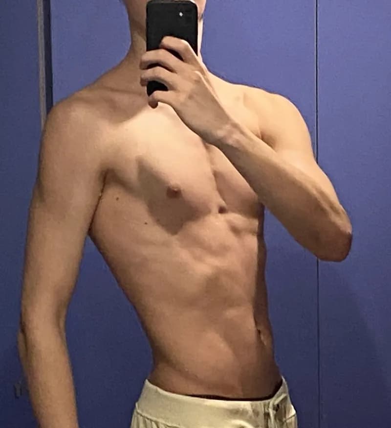 Profil de Niels, 22 ans, Plan cul à Belleville-en-Beaujolais (Rhône)