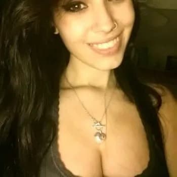 Profil de Constance, 29 ans, Plan cul à Andouque (Tarn)