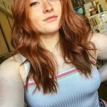 Profil de Lizzie, 21 ans, Plan cul à Saint-Péver (Côtes-d'Armor)