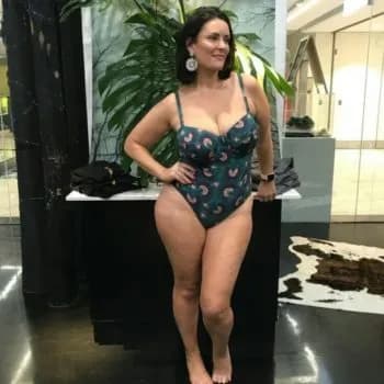 Profil de Chiara, 28 ans, Plan cul à Villeselve (Oise)