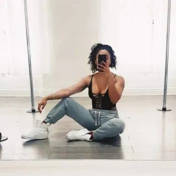 Profil de Maryam, 21 ans, Plan cul à Theil-Rabier (Charente)