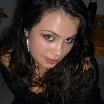 Profil de Léopoldine, 25 ans, Plan cul à Marçay (Vienne)