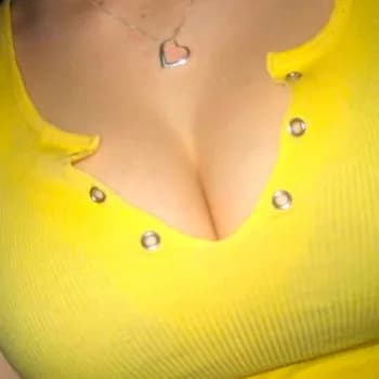 Profil de Safaa, 24 ans, Plan cul à Sussat (Allier)