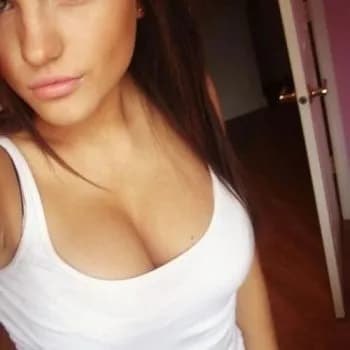 Profil de Kenzi, 21 ans, Plan cul à Piney (Aube)