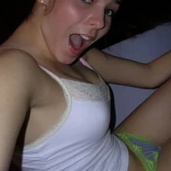 Profil de Kadiatou, 32 ans, Plan cul à Bauduen (Var)