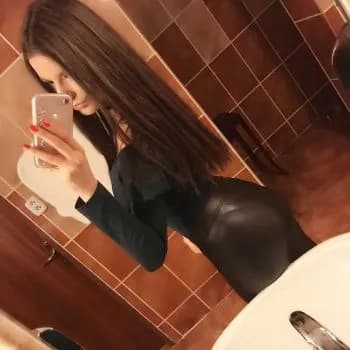 Profil de Philippa, 21 ans, Plan cul à LaFerrière-en-Parthenay (Deux-Sèvres)