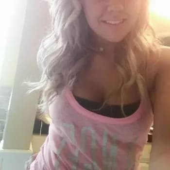 Profil de Willow, 25 ans, Plan cul à LaPuye (Vienne)