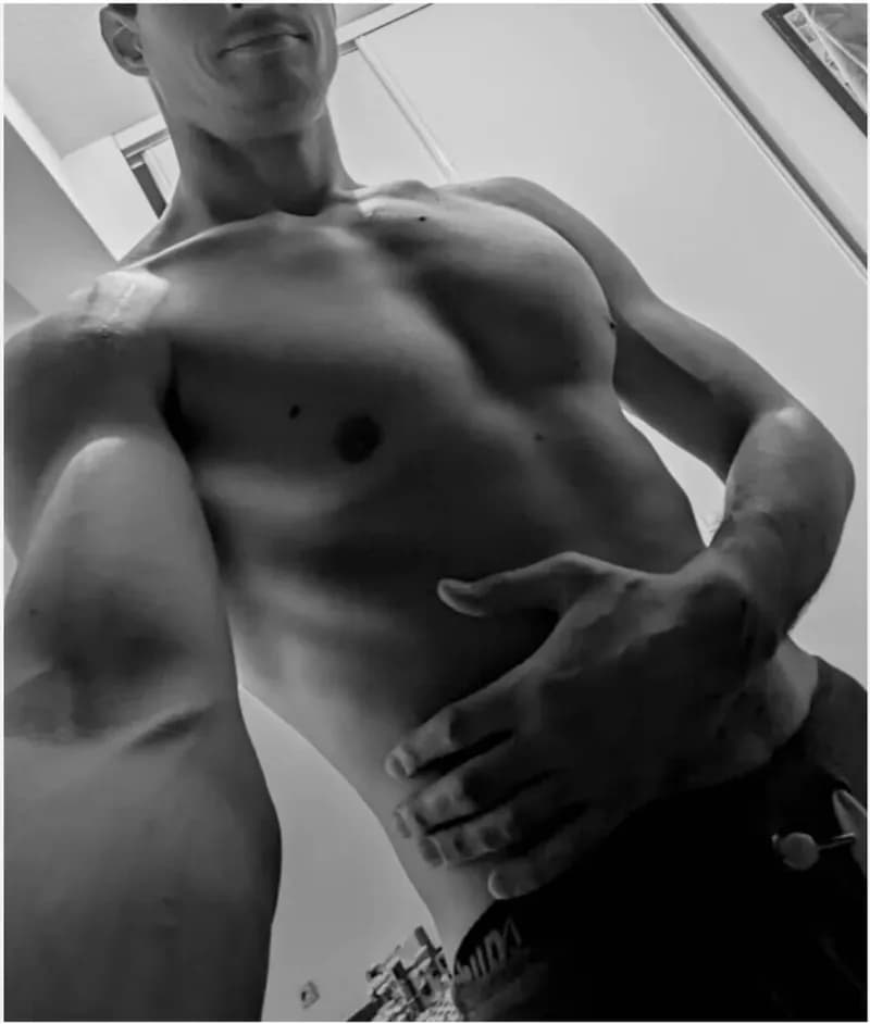 Profil de Valérian, 18 ans, Plan cul à Linay (Ardennes)