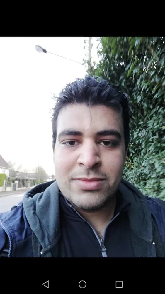 Profil de Ilyess, 27 ans, Plan cul à Rustrel (Vaucluse)