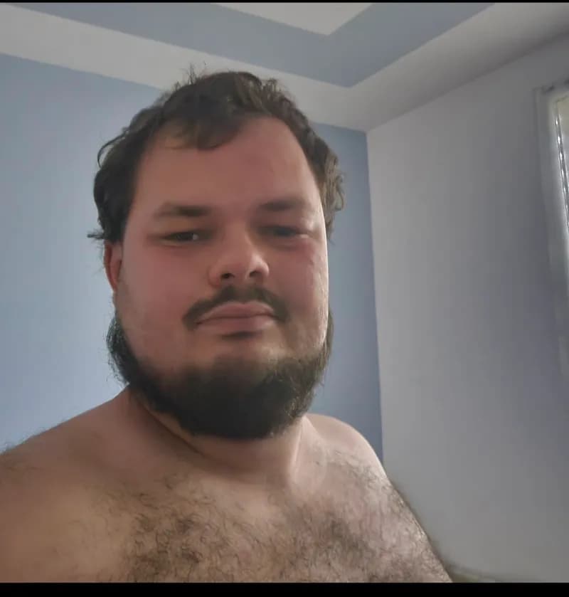 Profil de Maé, 30 ans, Plan cul à Queyrac (Gironde)