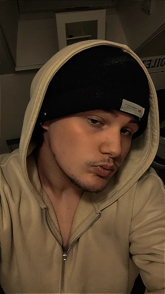 Profil de Kameron, 28 ans, Plan cul à Bourneau (Vendée)