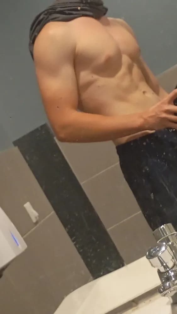 Profil de Jounayd, 30 ans, Plan cul à Chahains (Orne)