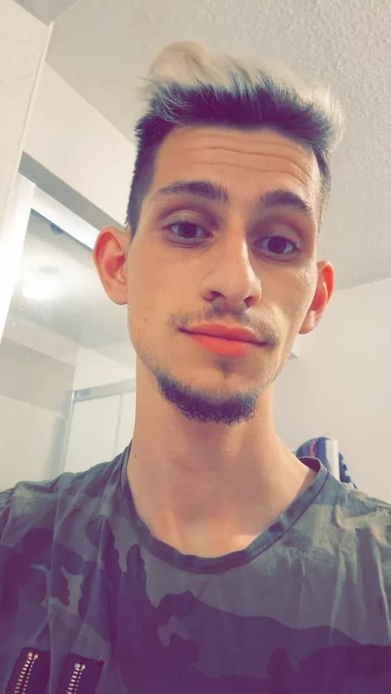 Profil de Dawoud, 22 ans, Plan cul à Vauchassis (Aube)