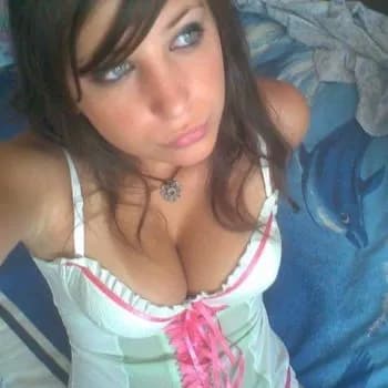 Profil de Neyla, 25 ans, Plan cul à Beaugency (Loiret)