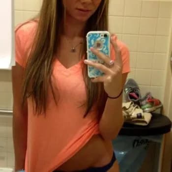 Profil de Maëlie, 20 ans, Plan cul à Correns (Var)