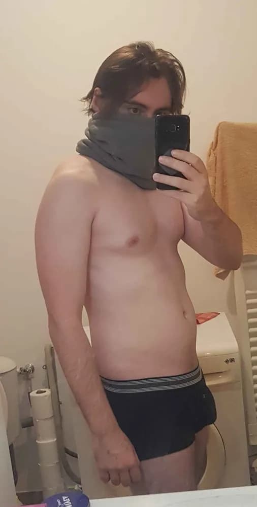 Profil de Hadrien, 30 ans, Plan cul à Lantic (Côtes-d'Armor)