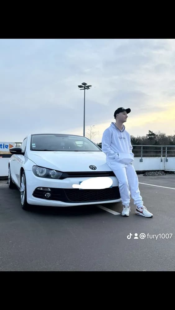 Profil de Arnaud, 34 ans, Plan cul à Lauris (Vaucluse)