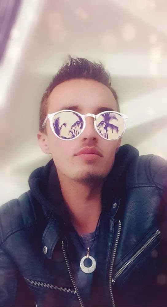 Profil de Layann, 22 ans, Plan cul à Rustrel (Vaucluse)