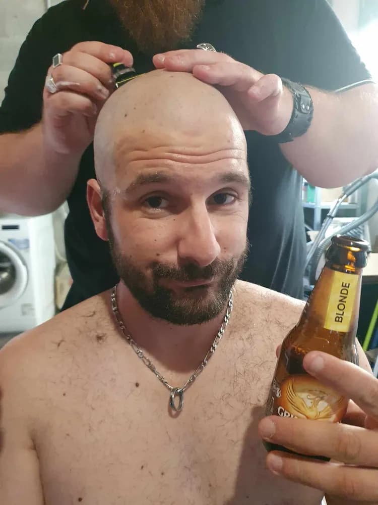 Profil de Ahmad, 19 ans, Plan cul à Tréfols (Marne)