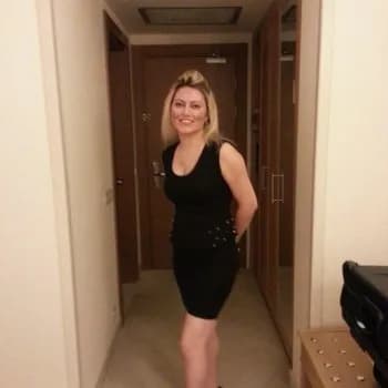 Mariem - Plan cul à Échallat Profil de Mariem, 20 ans, Plan cul à Échallat (Charente)