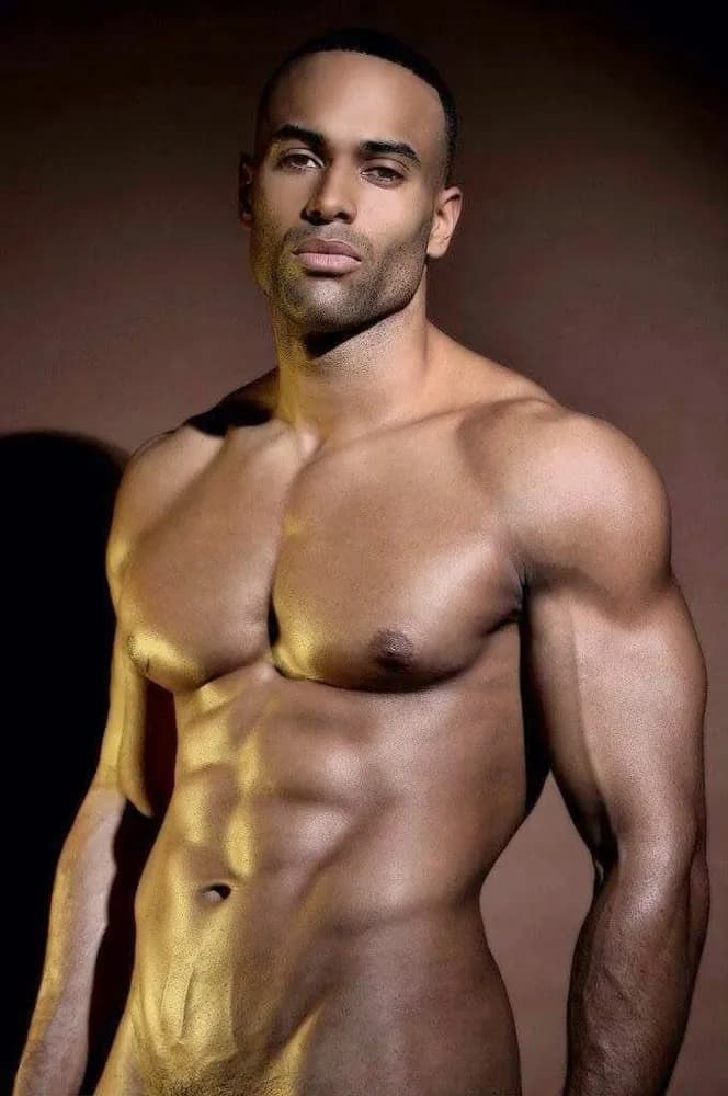 Alexy - Plan cul à Échallat Profil de Alexy, 21 ans, Plan cul à Échallat (Charente)